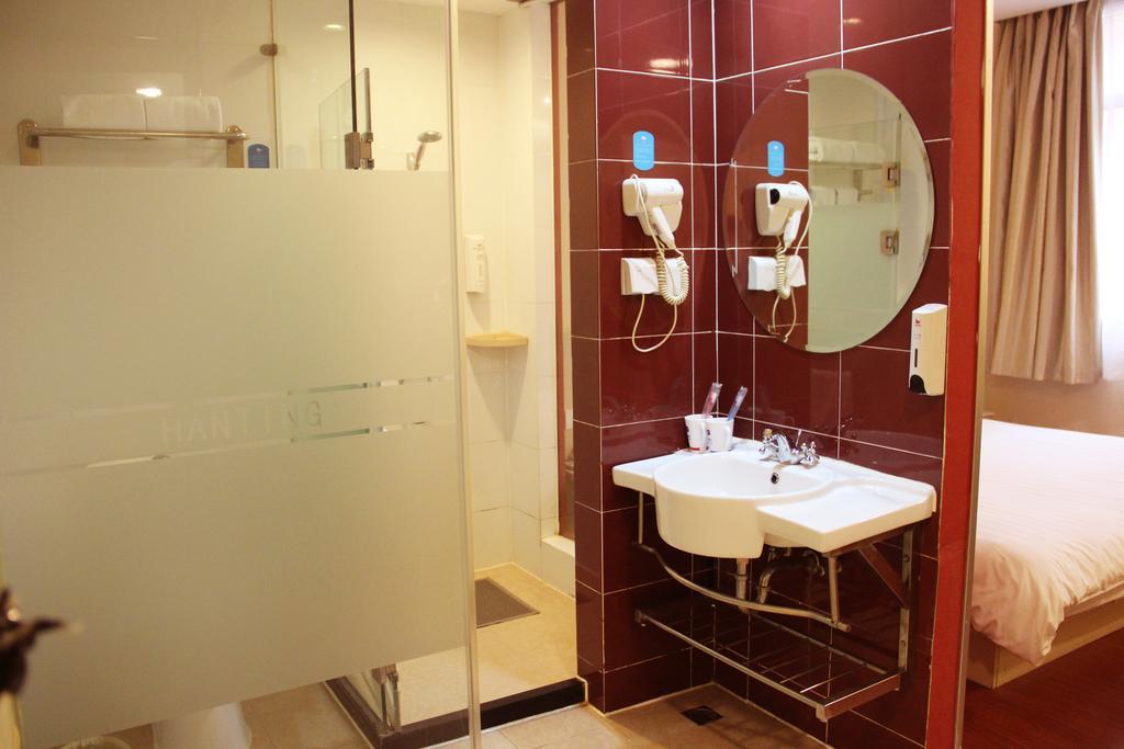 Hanting Express Shenzhen Bu Ji Railway Station Chambre photo