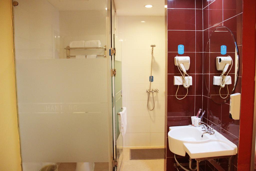 Hanting Express Shenzhen Bu Ji Railway Station Chambre photo