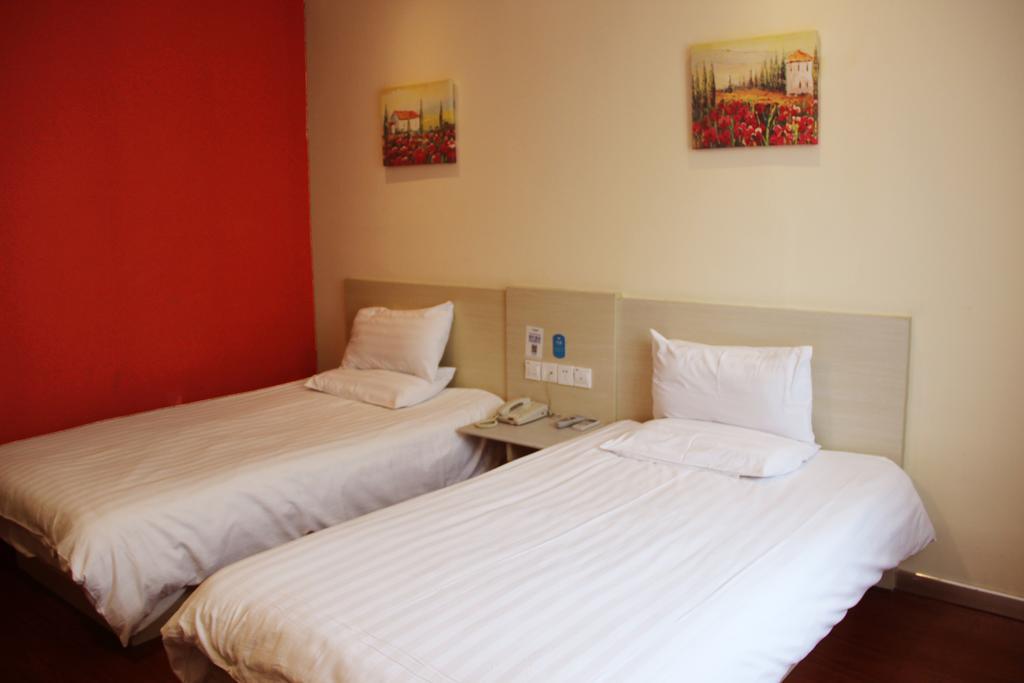 Hanting Express Shenzhen Bu Ji Railway Station Chambre photo